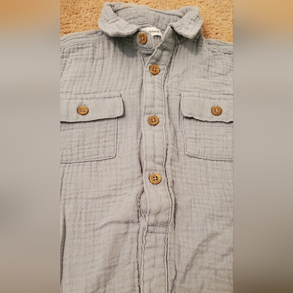 Gauze Buttoned down Shirt - Picture 2 of 4